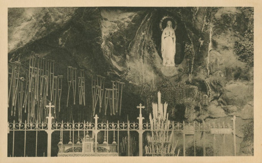 Lourdes_1937_Postcard2